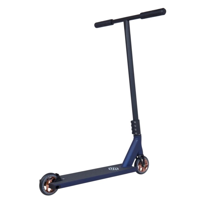 Striker Gravis Pro Scooter (L|Midnight Blue)